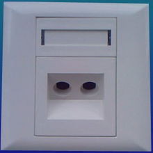 光纖面板適配器全解析 FC、SC、ST、LC及多口86型面板應(yīng)用指南