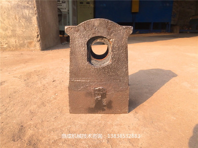 破碎機錘頭在使用過程中的保養(yǎng)也是提高使用效率的關(guān)鍵